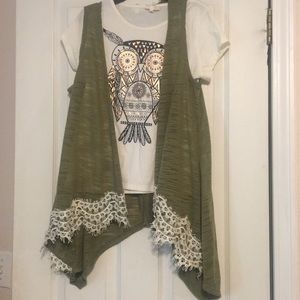 Beautiful owl shirt with cardigan